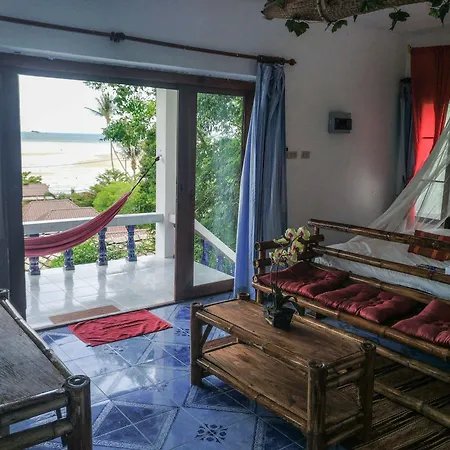 Hinkong Hut Hotel